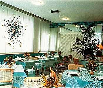 Bellevue, Sure Collection By Western Hotel Pésaro