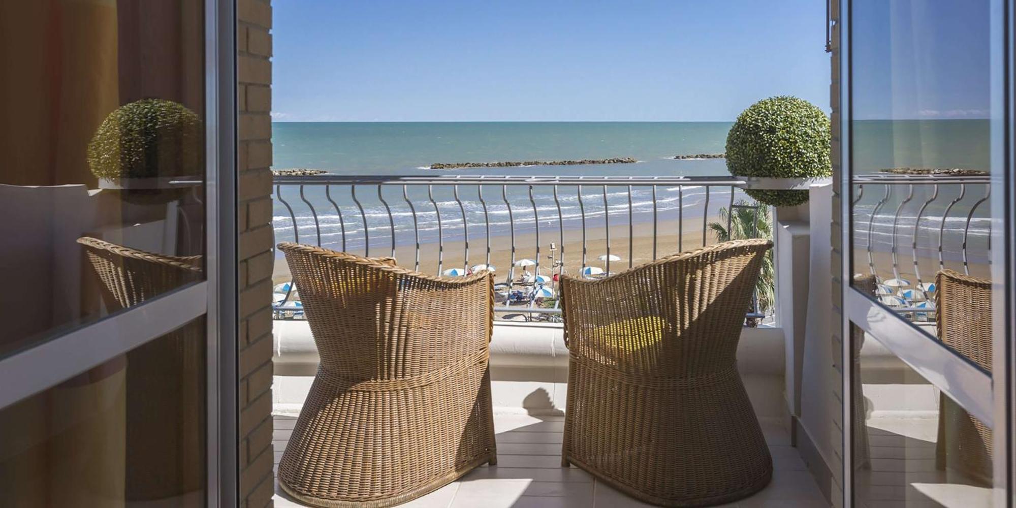 Bellevue, Sure Collection By Western Hotel